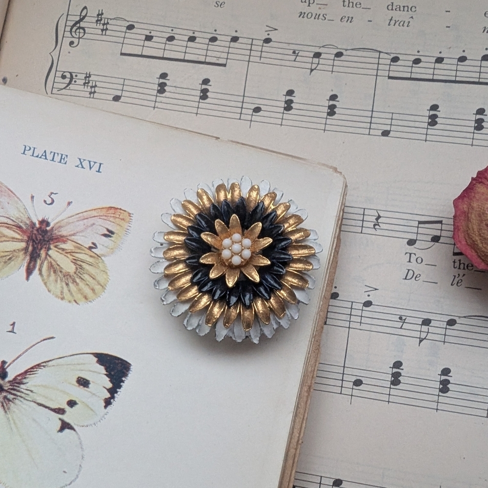 Vintage Gold and Black Floral Brooch